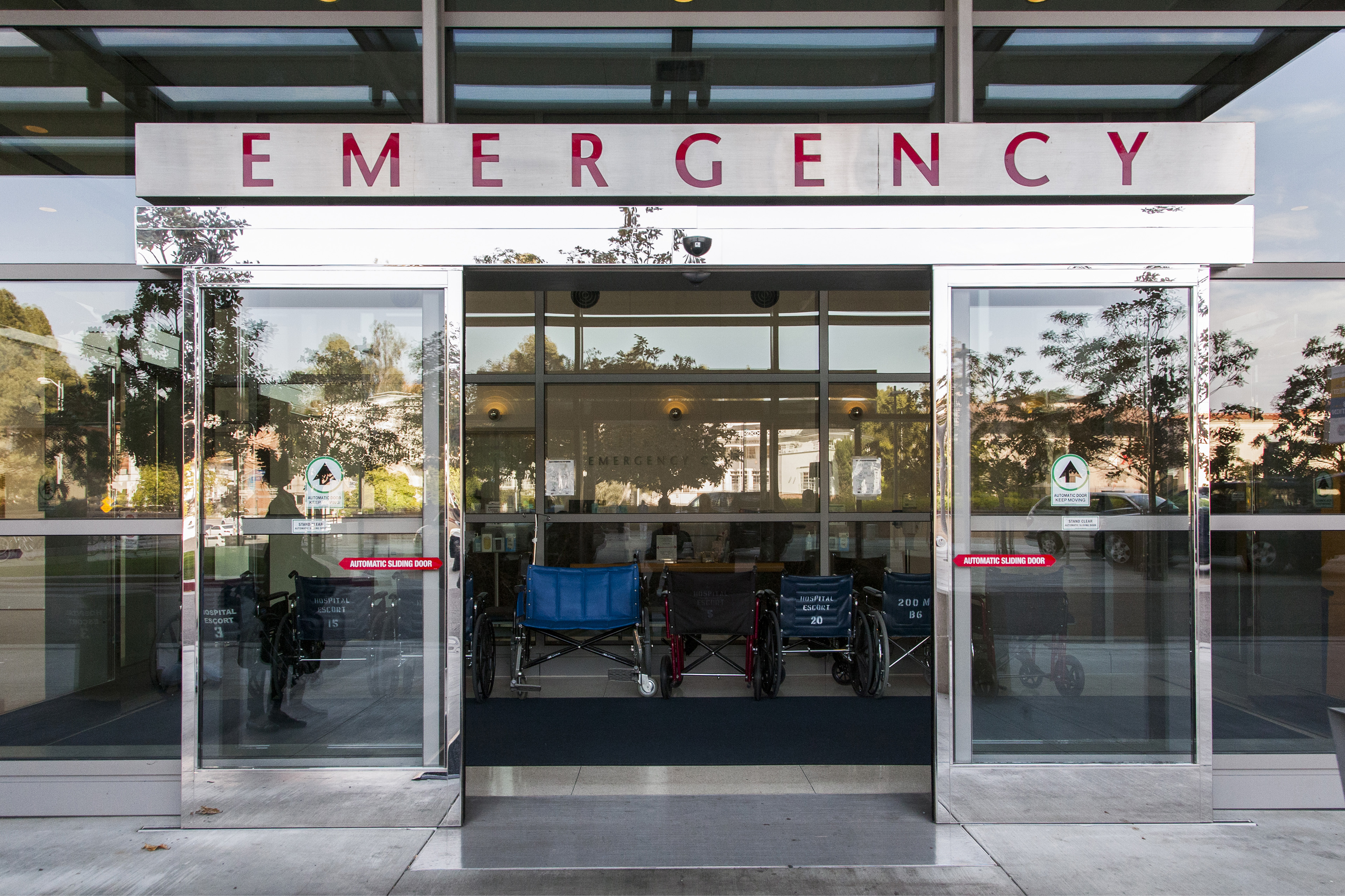 Doctors Are Disappearing From Emergency Rooms as Hospitals Look to Cut Costs